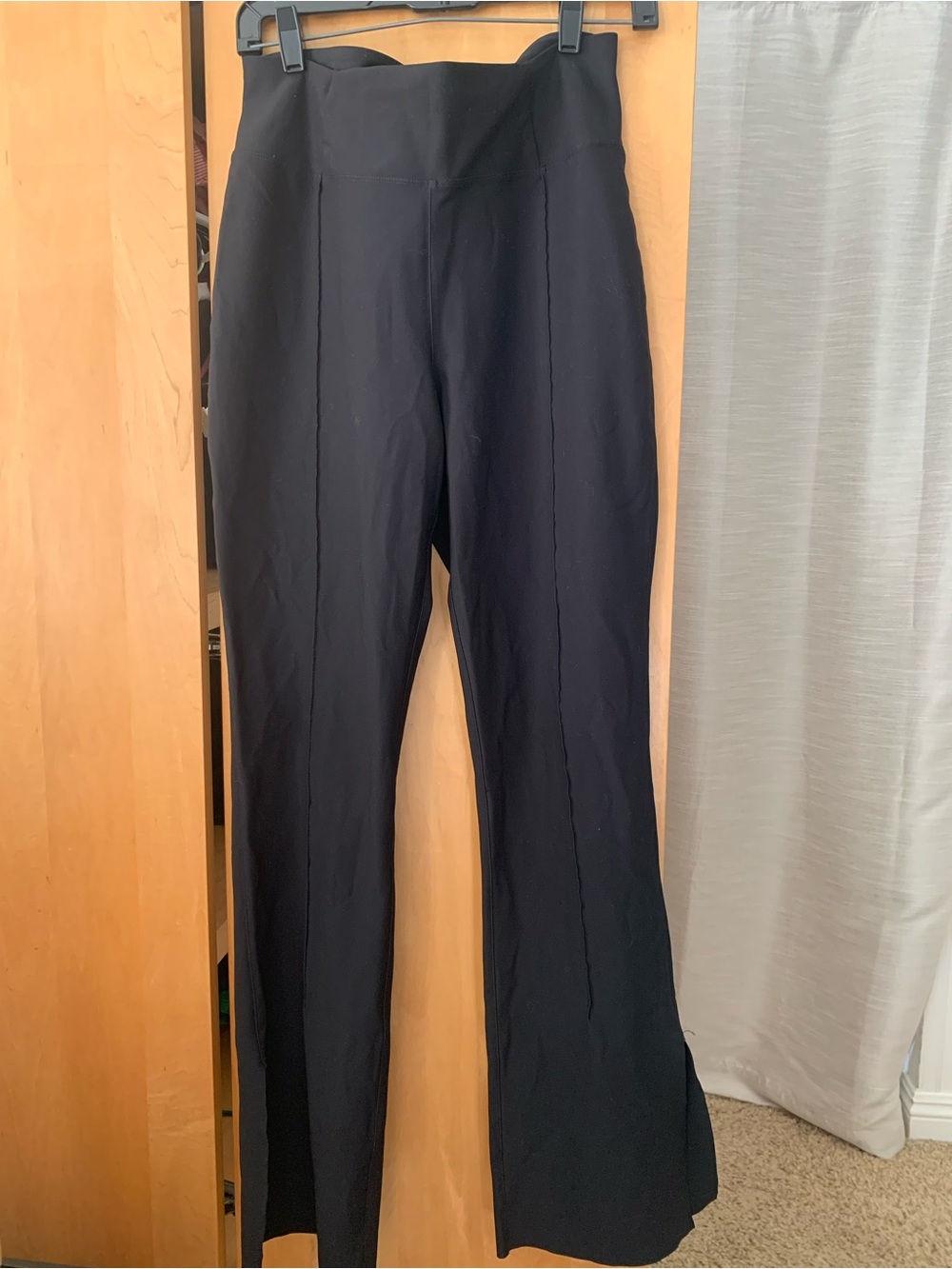 Epoque Evolution black flare pull on pants- size 8 - Picture 2 of 10